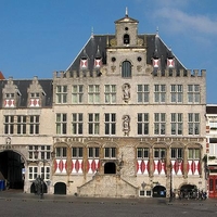 stadhuis 2