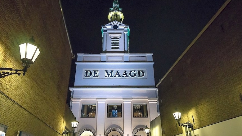 Voorzijde de Maagd