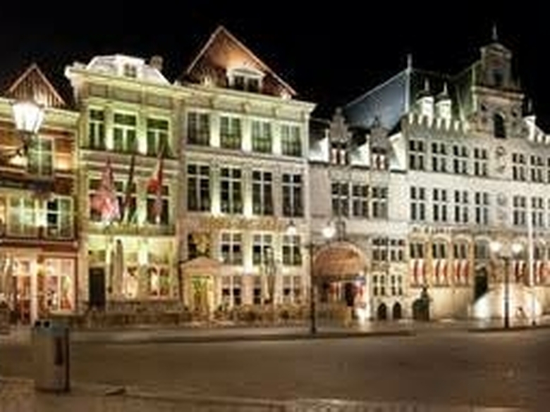 stadhuis 1